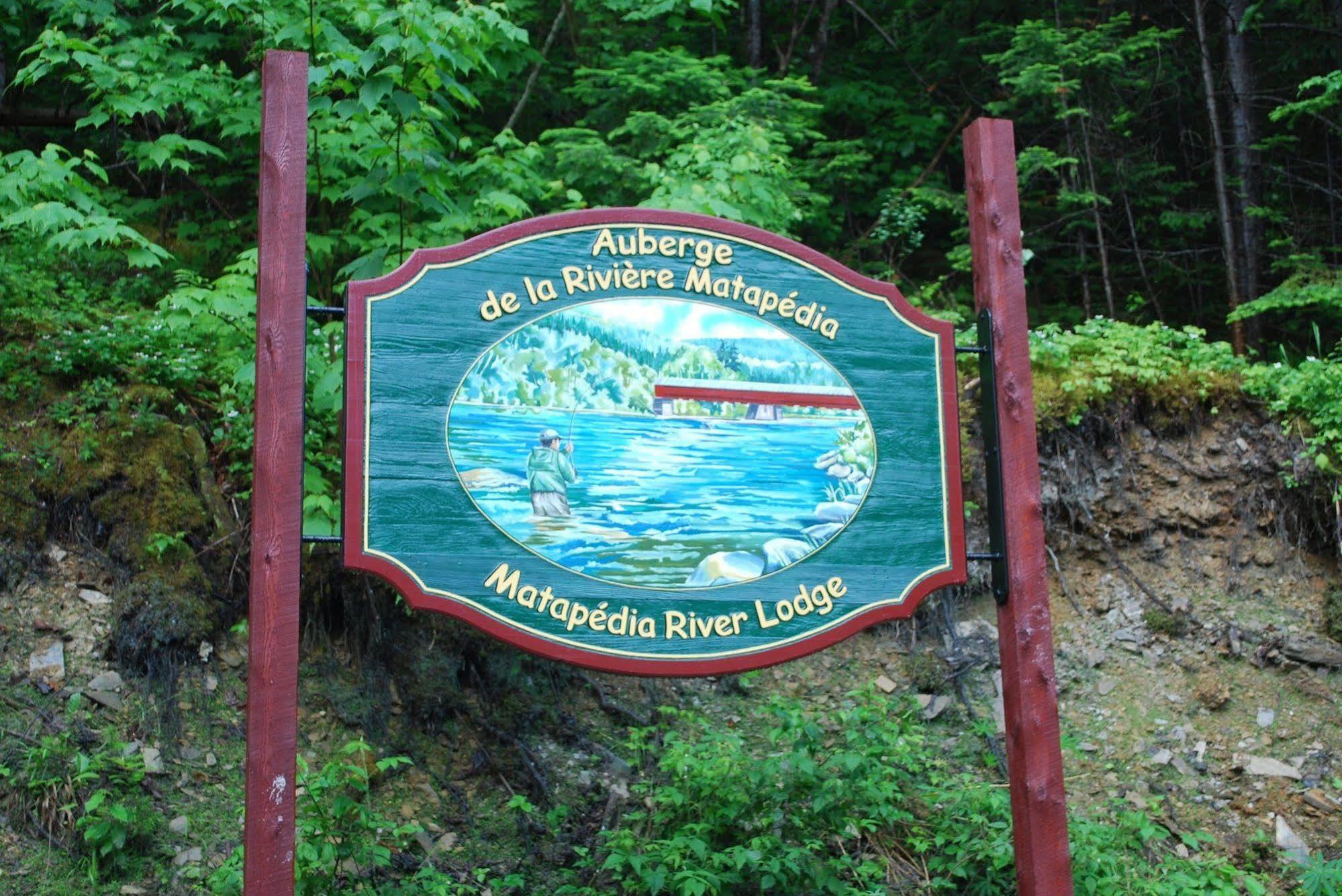 Auberge de la Rivière Matapédia - Matapédia River Lodge Routhierville Exterior foto